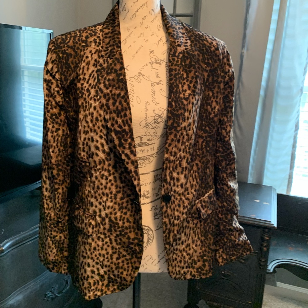 - - Cheetah Print Blazer